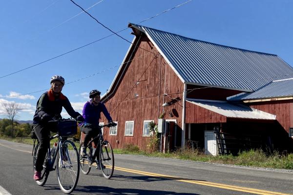 Yes, there are plenty of barns. 