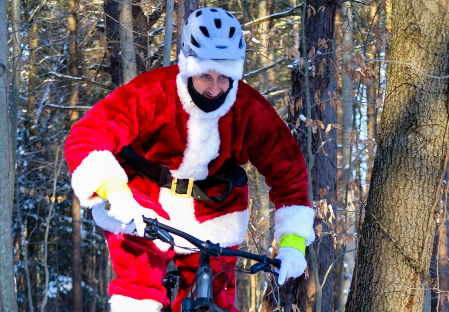 Santa spinning to win. 