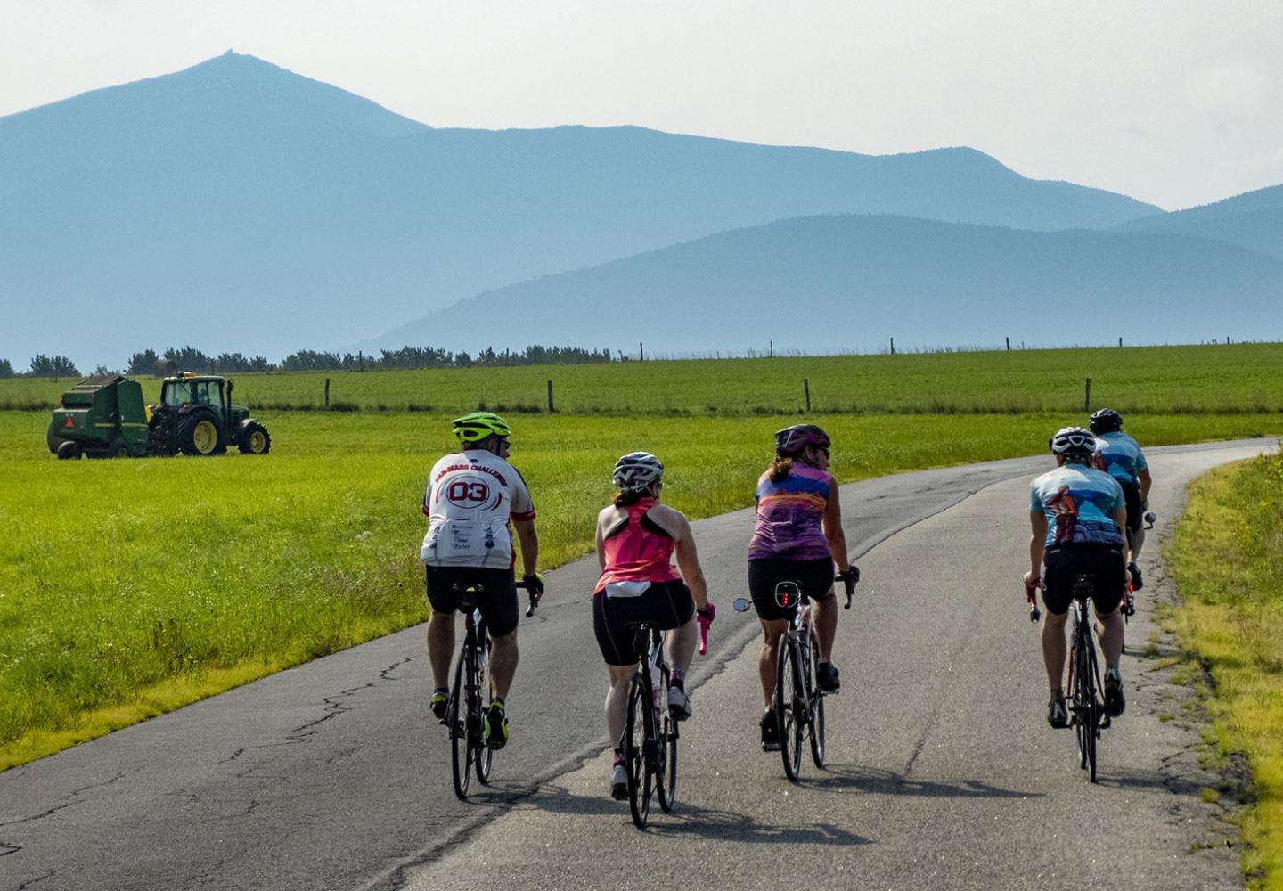 Riders experience Norman Ridge during the 2021 Weekender