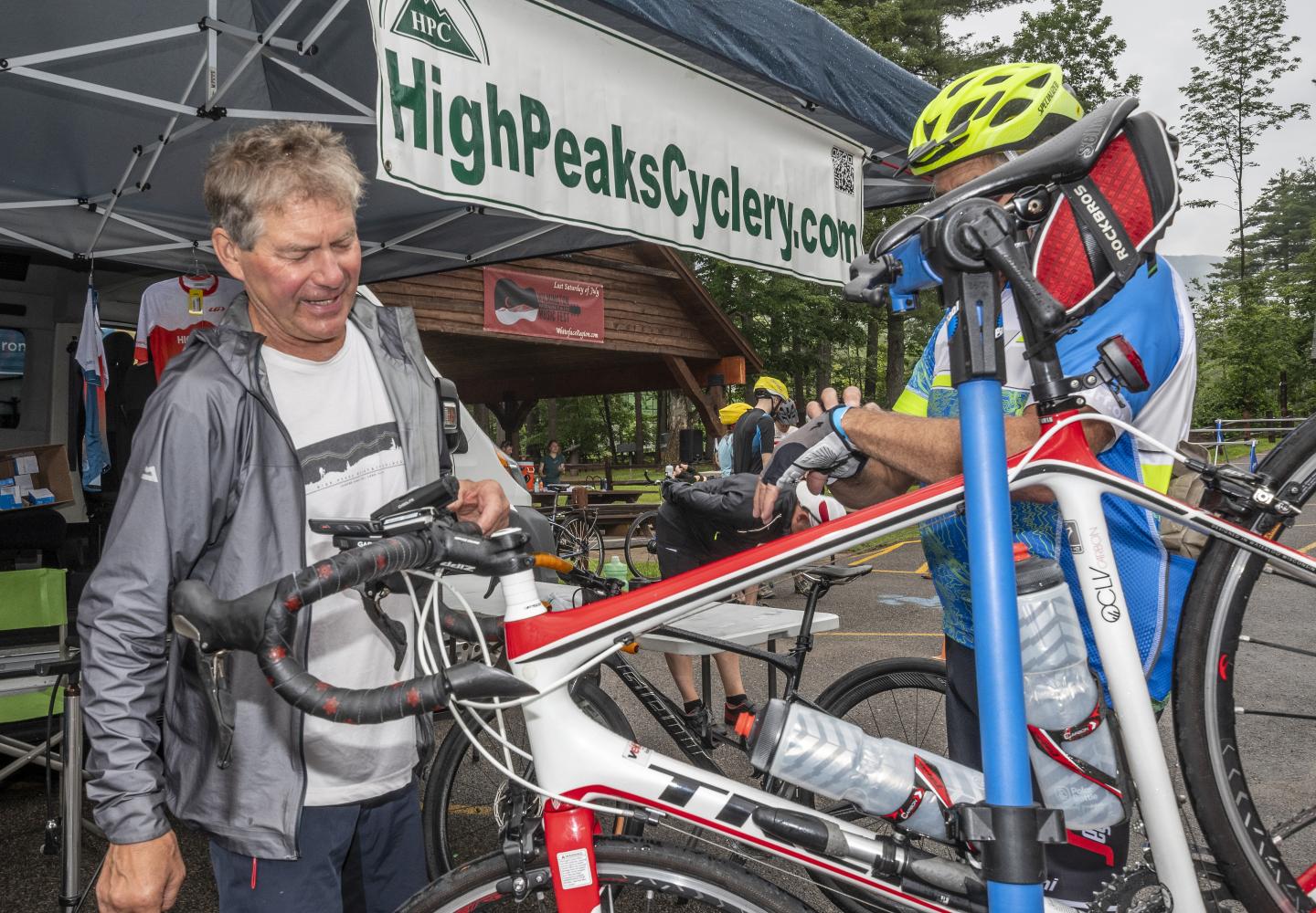 Always awesome to have the crew from High Peaks Cyclery on hand. 