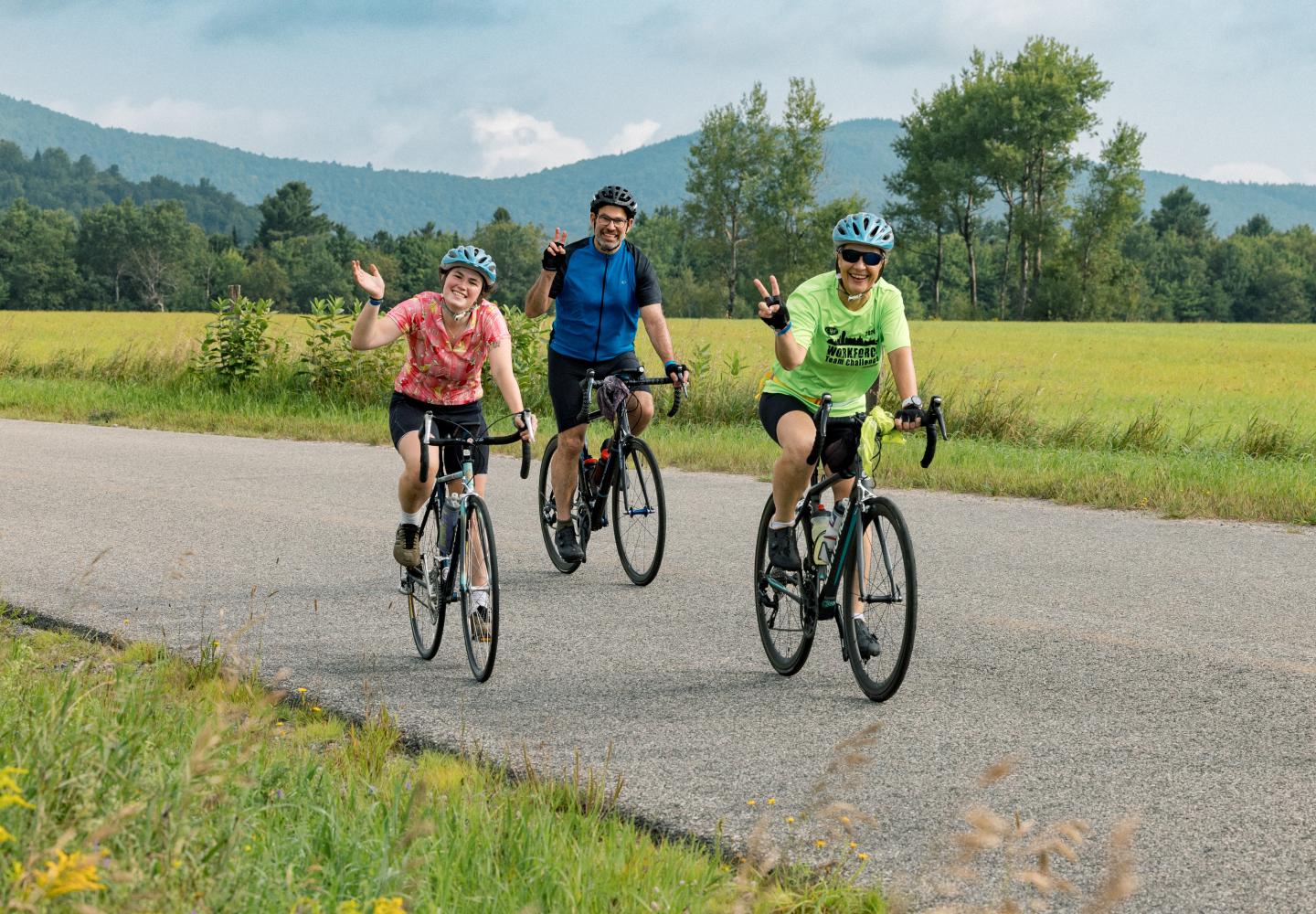 The family that bikes together...