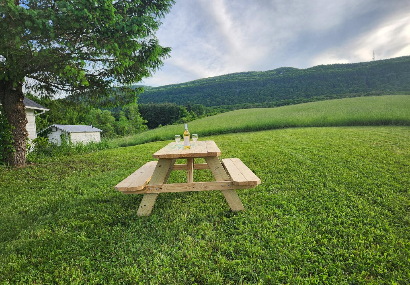 2025 Bike Adirondacks events will feature Meadowdale Winery