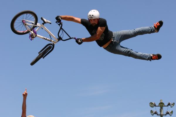 Barkeater Trails Alliance (BETA), the regional trail building nonprofit, is hosting a FREE Community Bike Jam in downtown Lake Placid on Friday, September 27 to kick off the weekend featuring a BMX Stunt Show by Montreal based Krusher BMX and live entertainment at postcard perfect Mid's Park. 