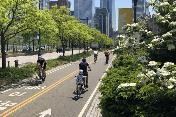 Cyclists enjoy the Hudson River Greenway